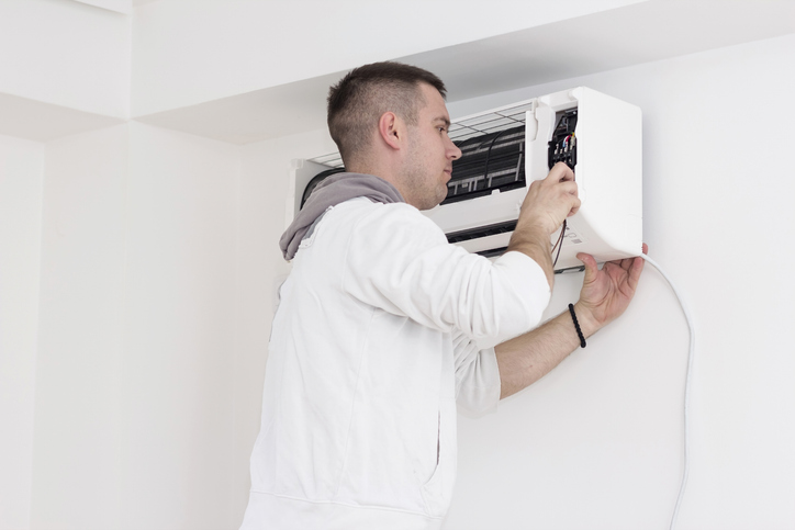 Comparing Central vs. Split System AC Installation